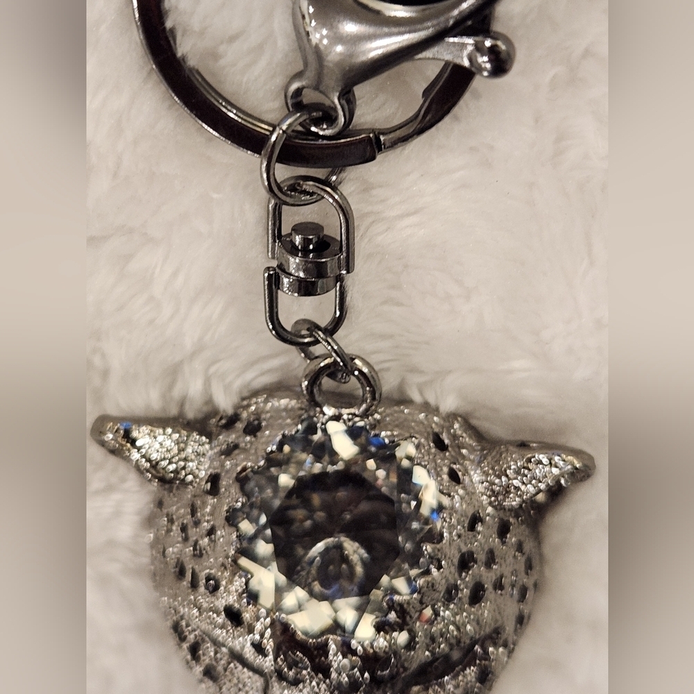 Silver Rhinestone Leopard Keychain Bag Charm - Picture 3 of 6